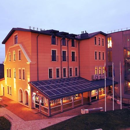 Ostello Rezidencija "Prieplauka" Alytus Esterno foto